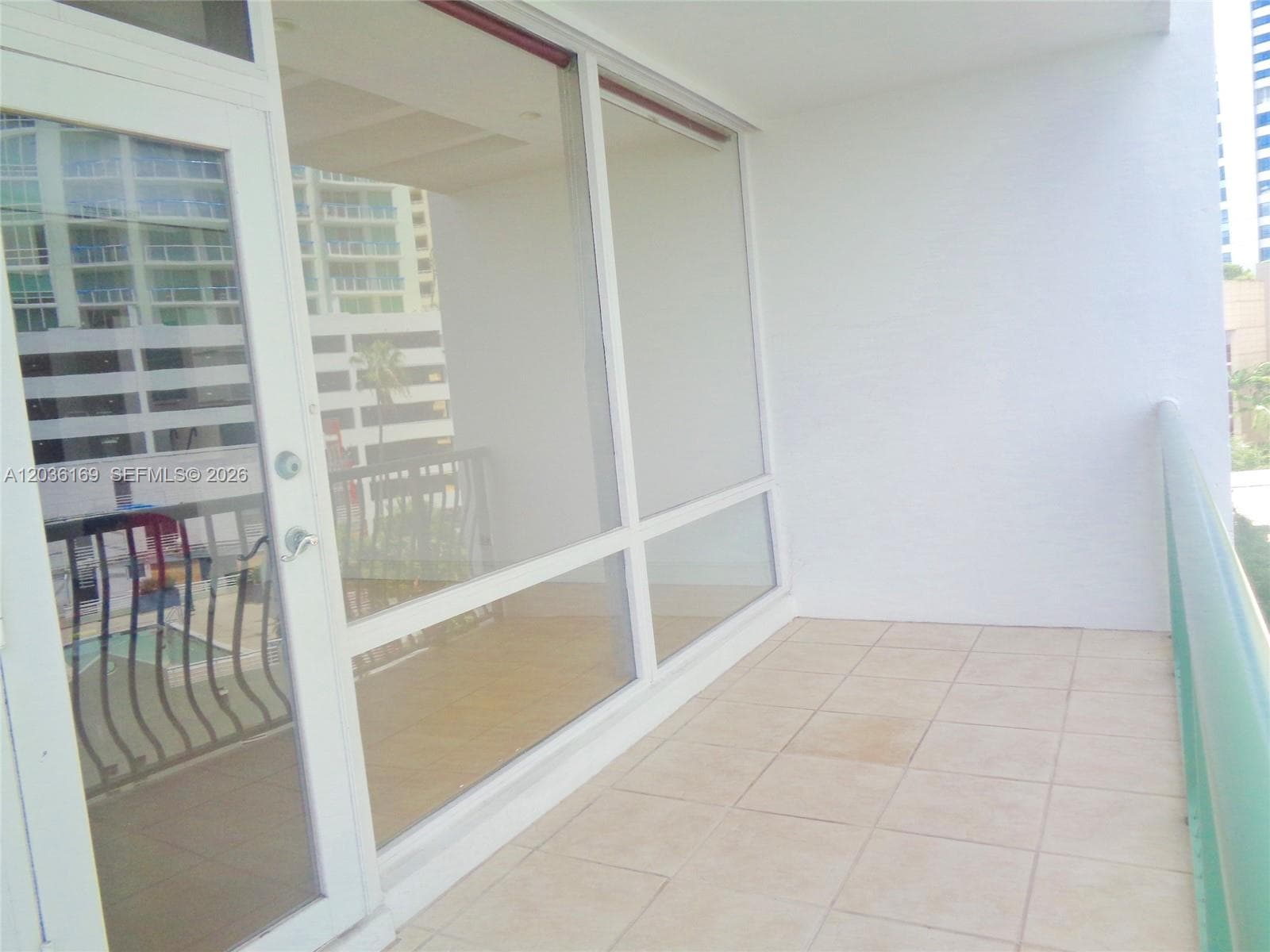 Brickell Bay Tower Condo · #613 in Miami - Photo 6