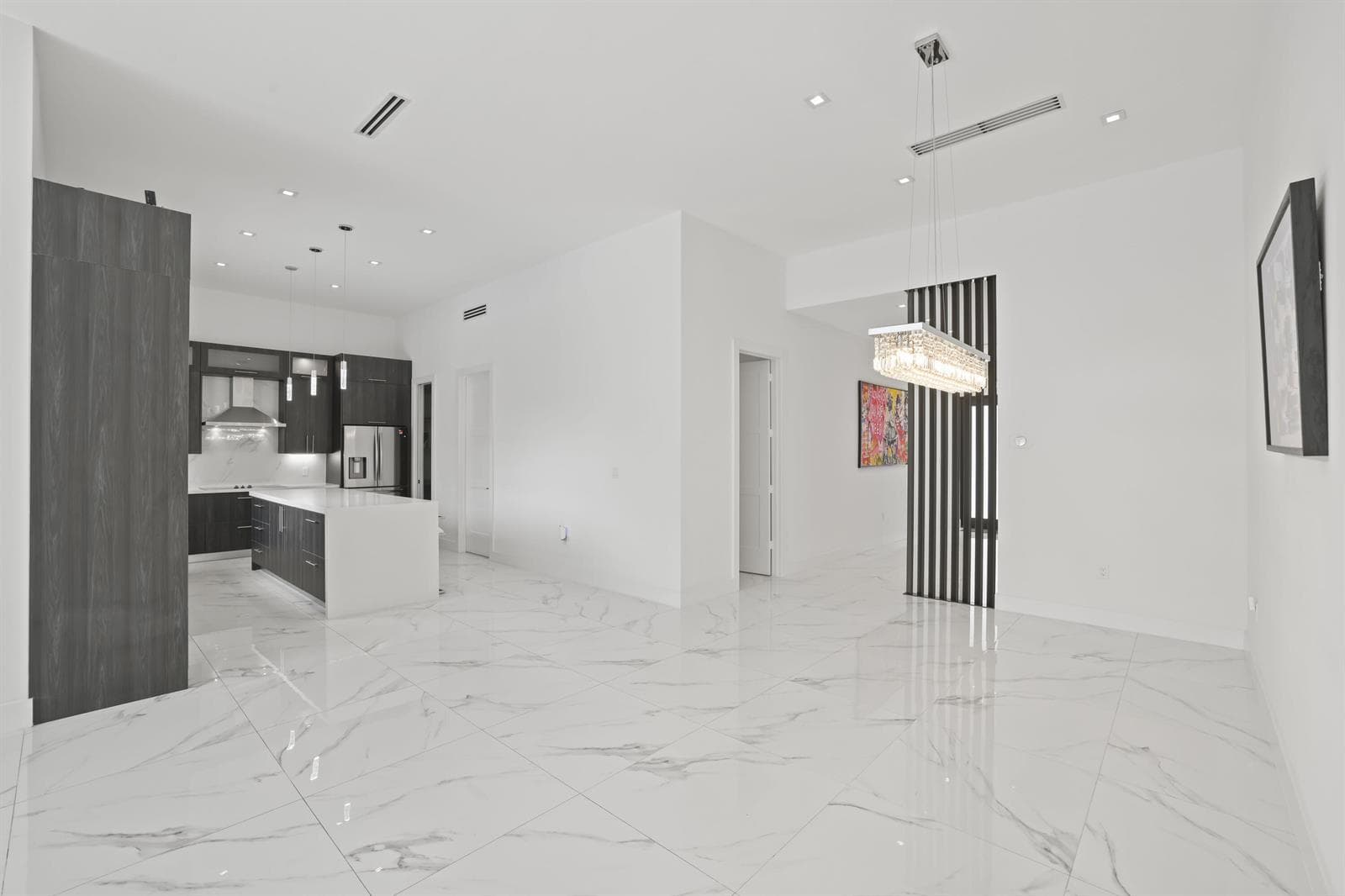 2620 Southeast 6th St - 24.jpg-FULL