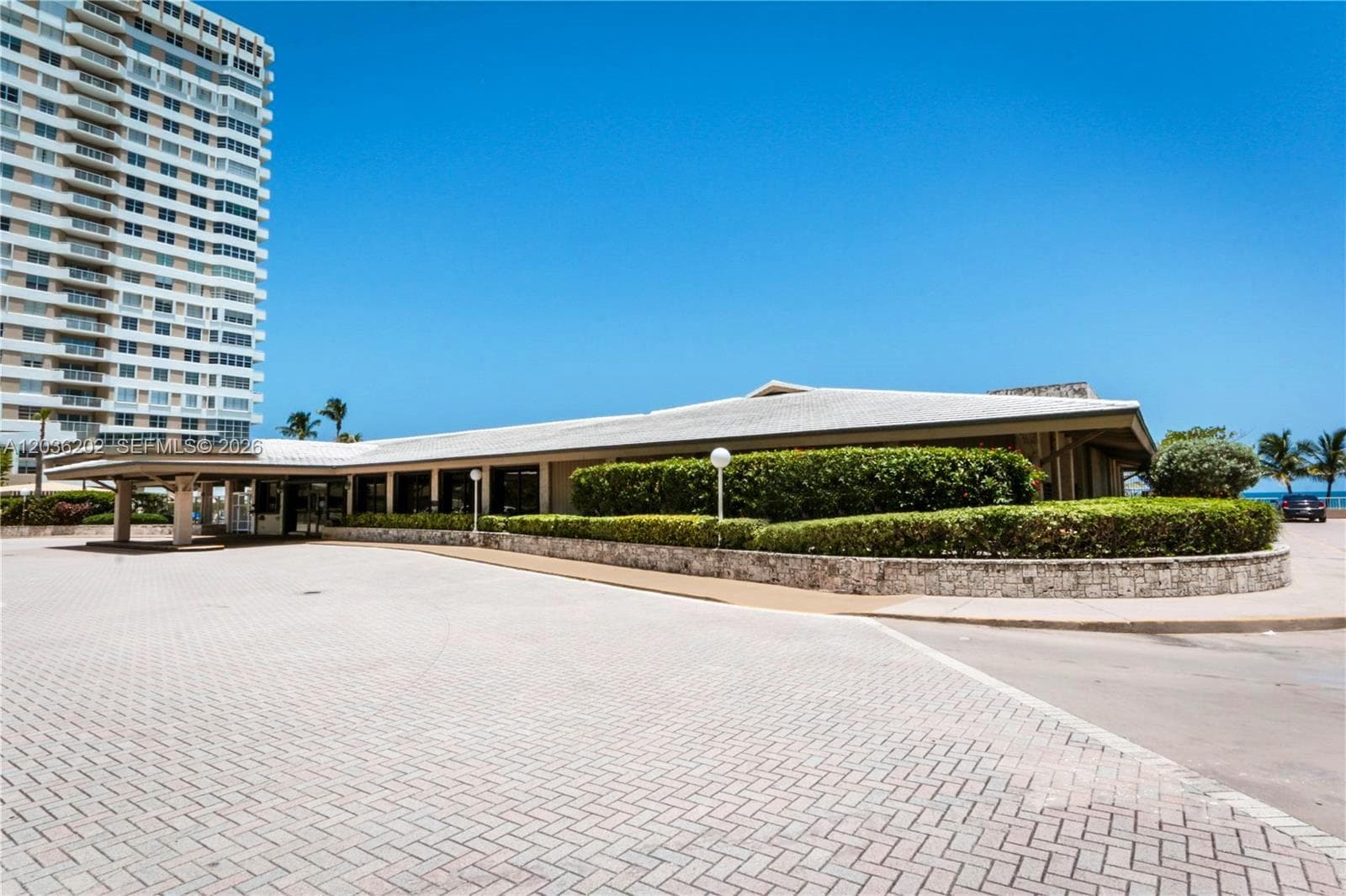 The Hemispheres · #ML in Hallandale Beach - Photo 38