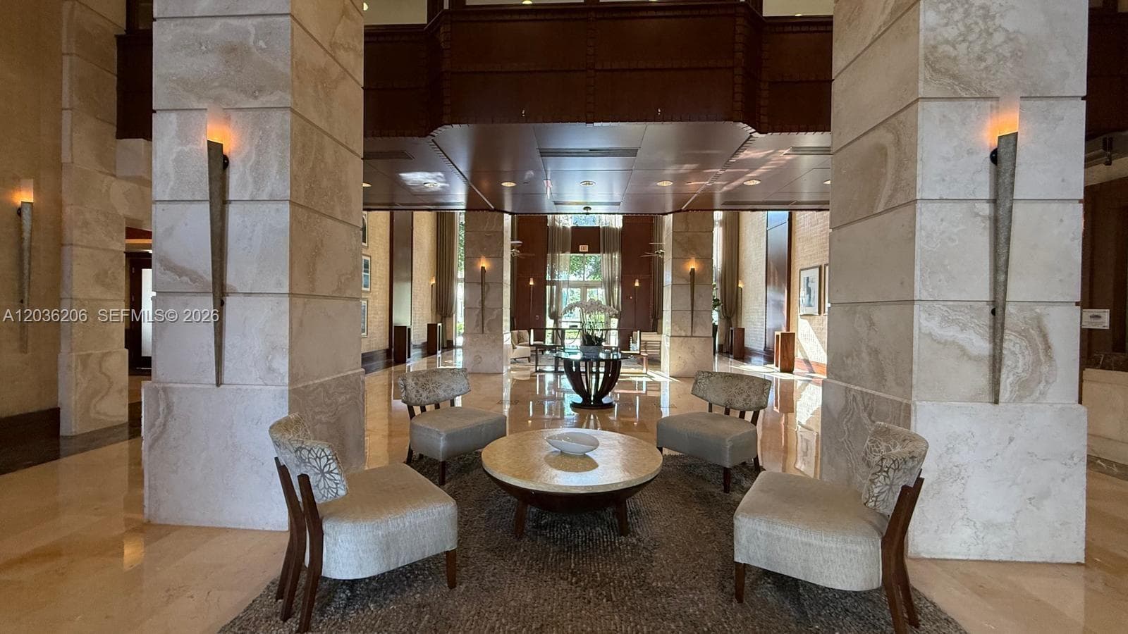 TURNBERRY ON THE GREEN CO · #1212 in Aventura - Photo 2