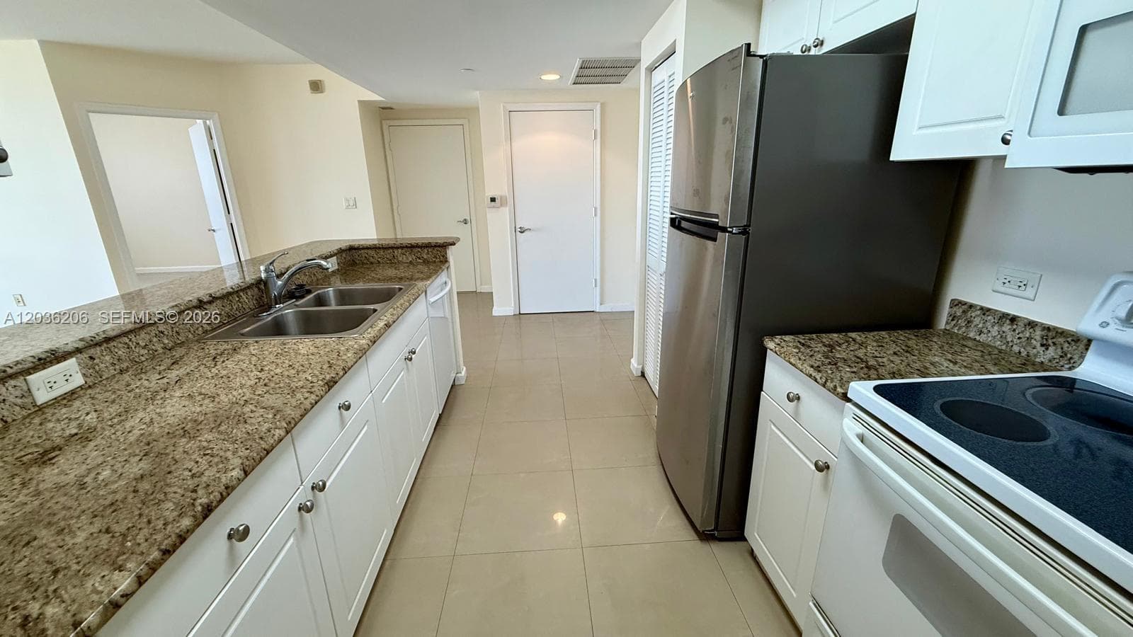 TURNBERRY ON THE GREEN CO · #1212 in Aventura - Photo 28