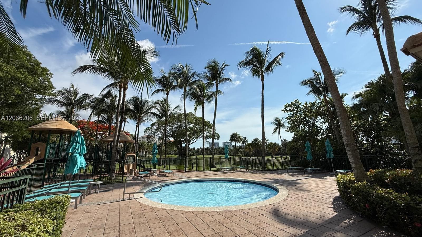 TURNBERRY ON THE GREEN CO · #1212 in Aventura - Photo 8