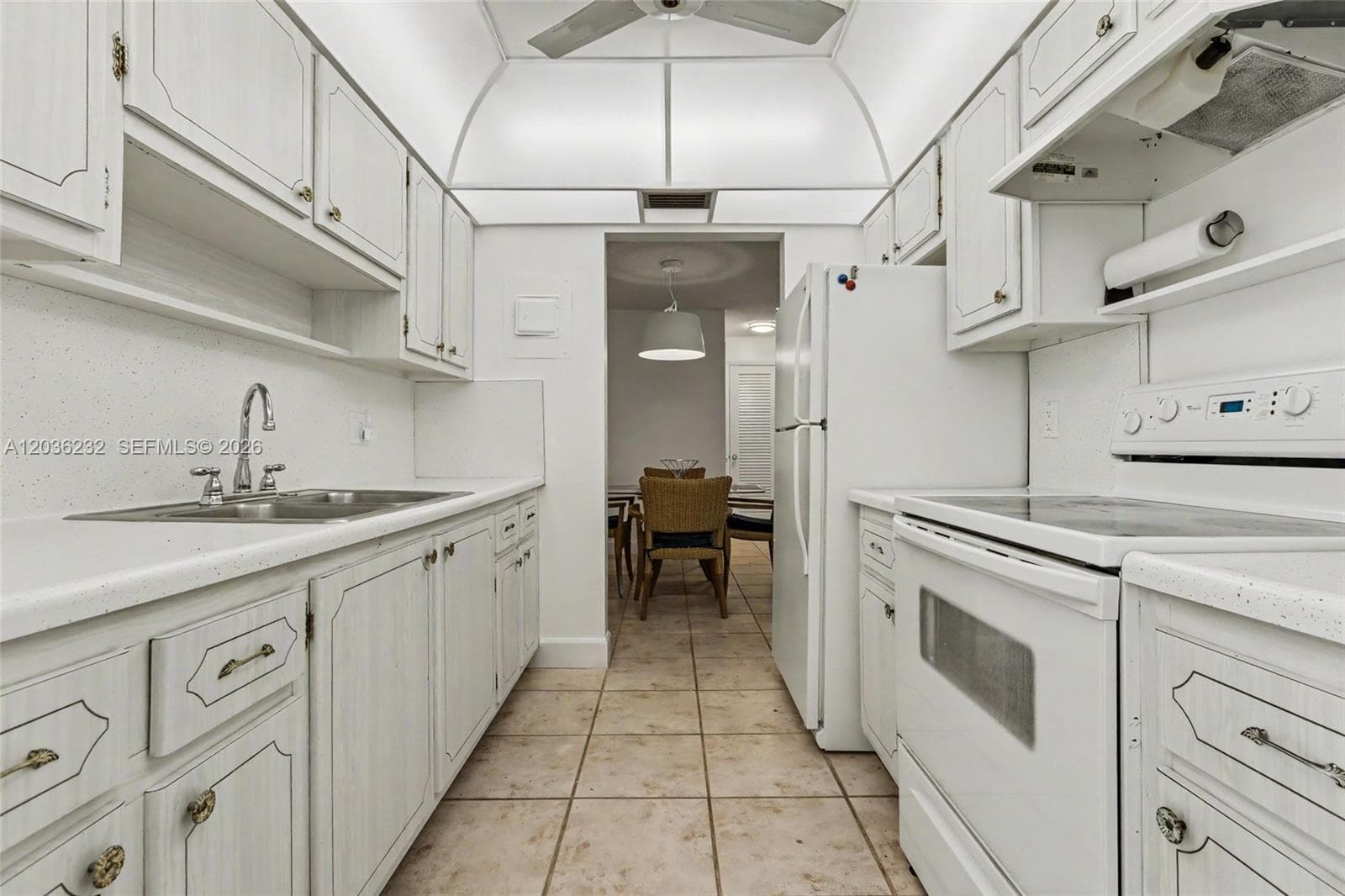COLONIAL MANOR EAST · #111 in Fort Lauderdale - Photo 12