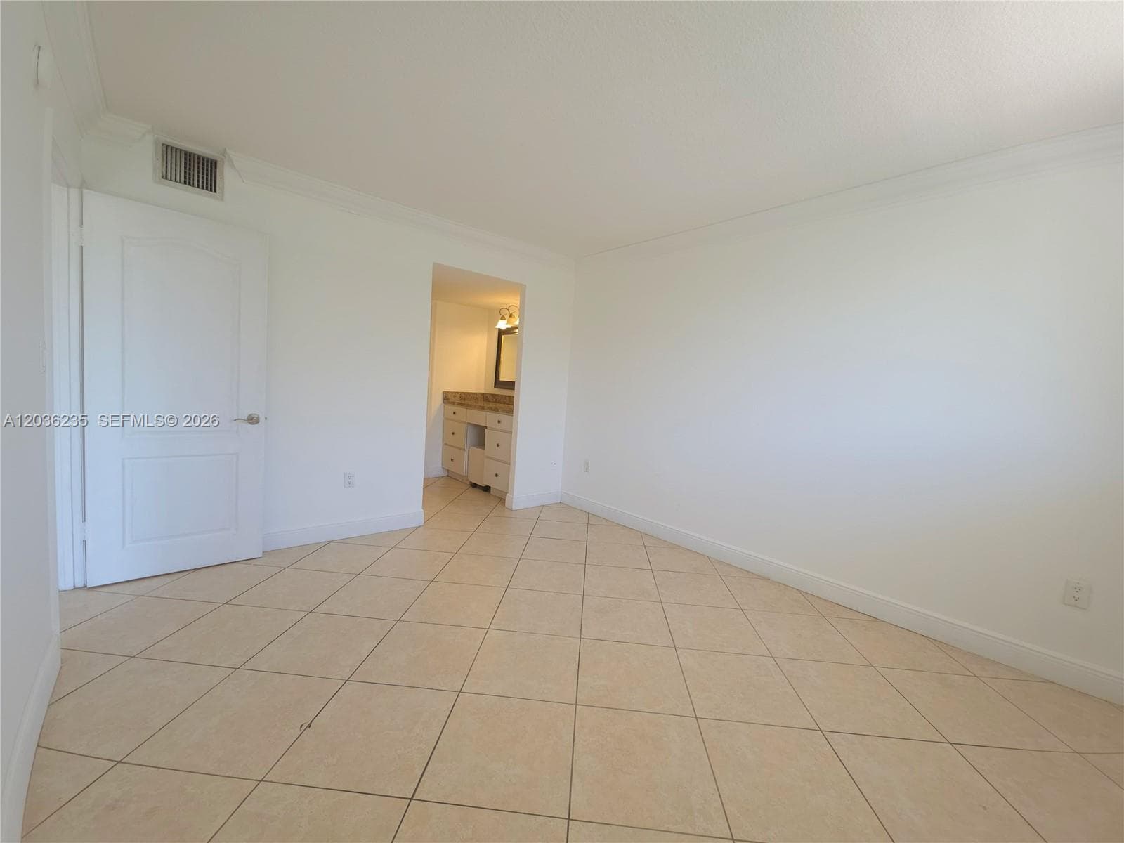 THE PRESIDENTIAL CONDO · #304 in Miami Beach - Photo 10