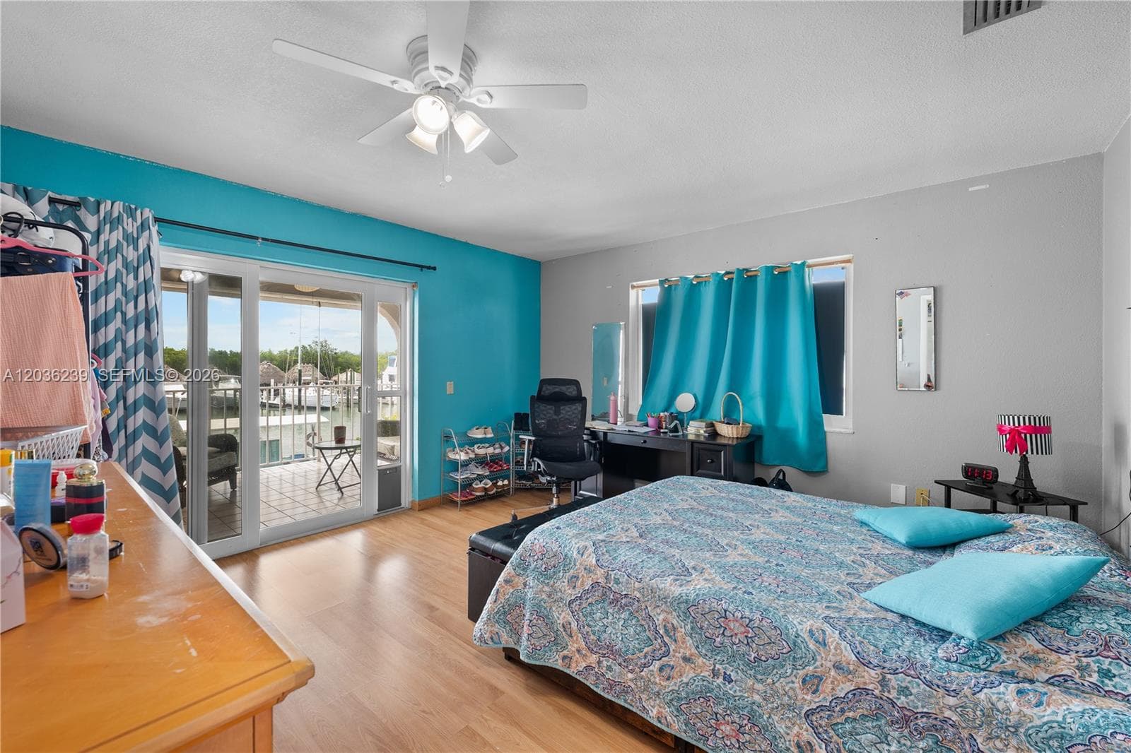 2100 Avenue H photo 27