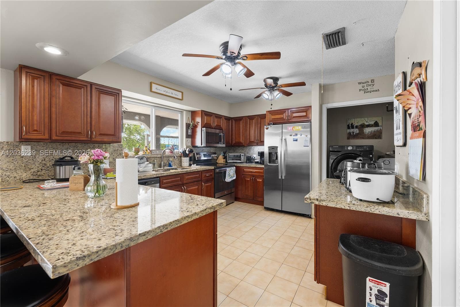 2100 Avenue H photo 13
