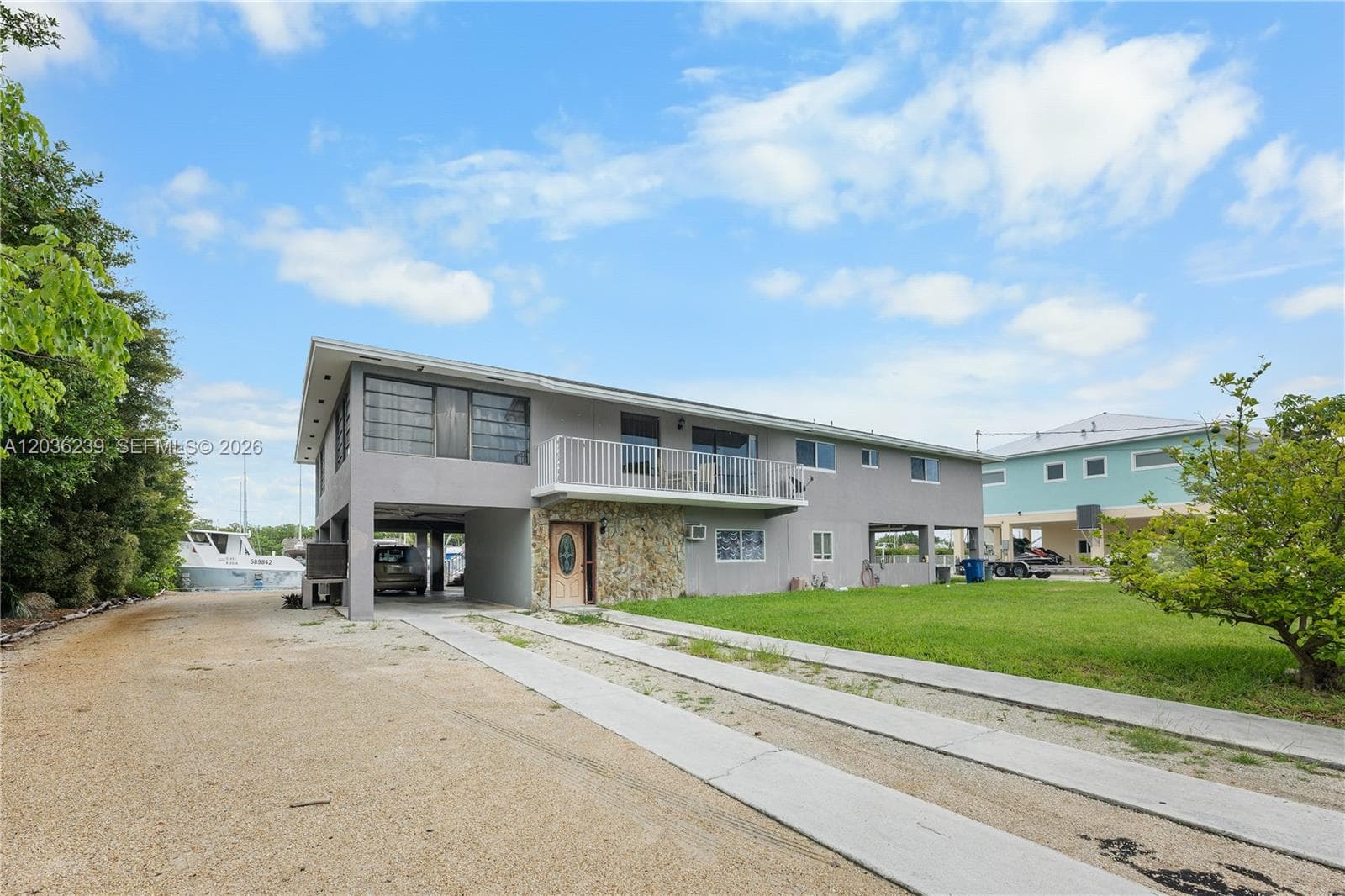 2100 Avenue H photo 9