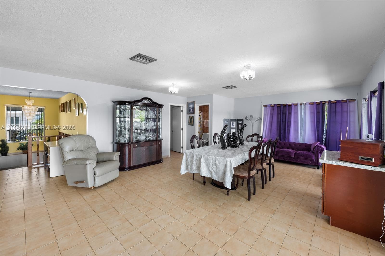 2100 Avenue H photo 14