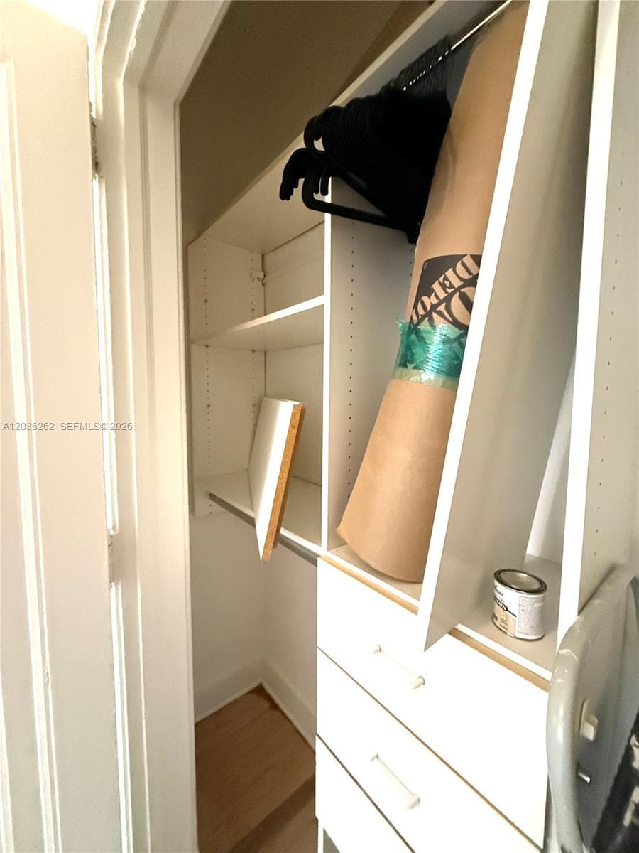 The Esplanade Beach Condo · #108 in Miami Beach - Photo 18