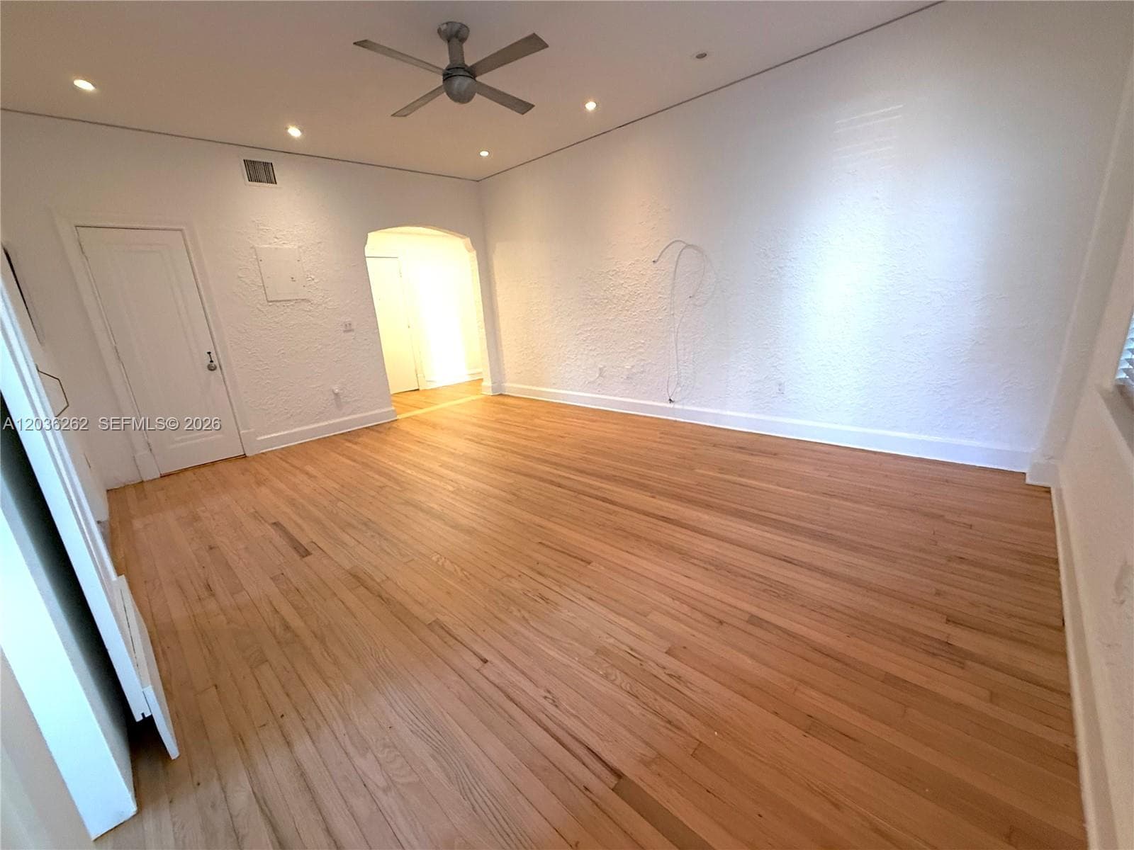 The Esplanade Beach Condo · #108 in Miami Beach - Photo 4