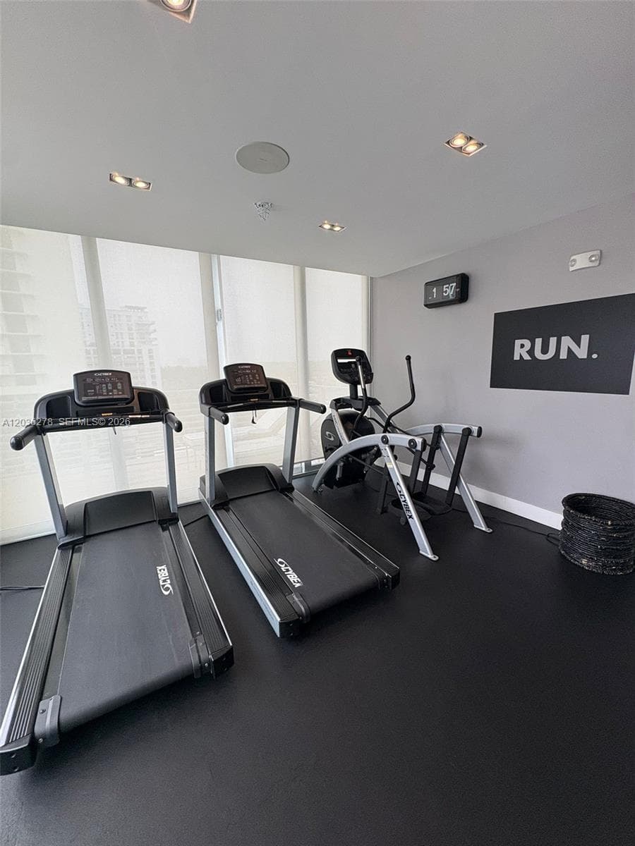 6080 COLLINS CONDO · #506 in Miami Beach - Photo 34