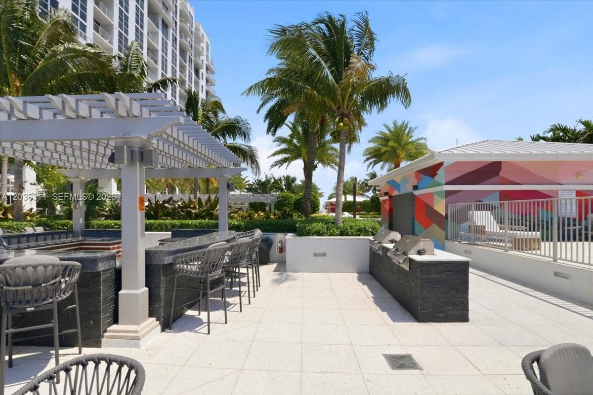 Circ Residences · #703 in Hollywood - Photo 53