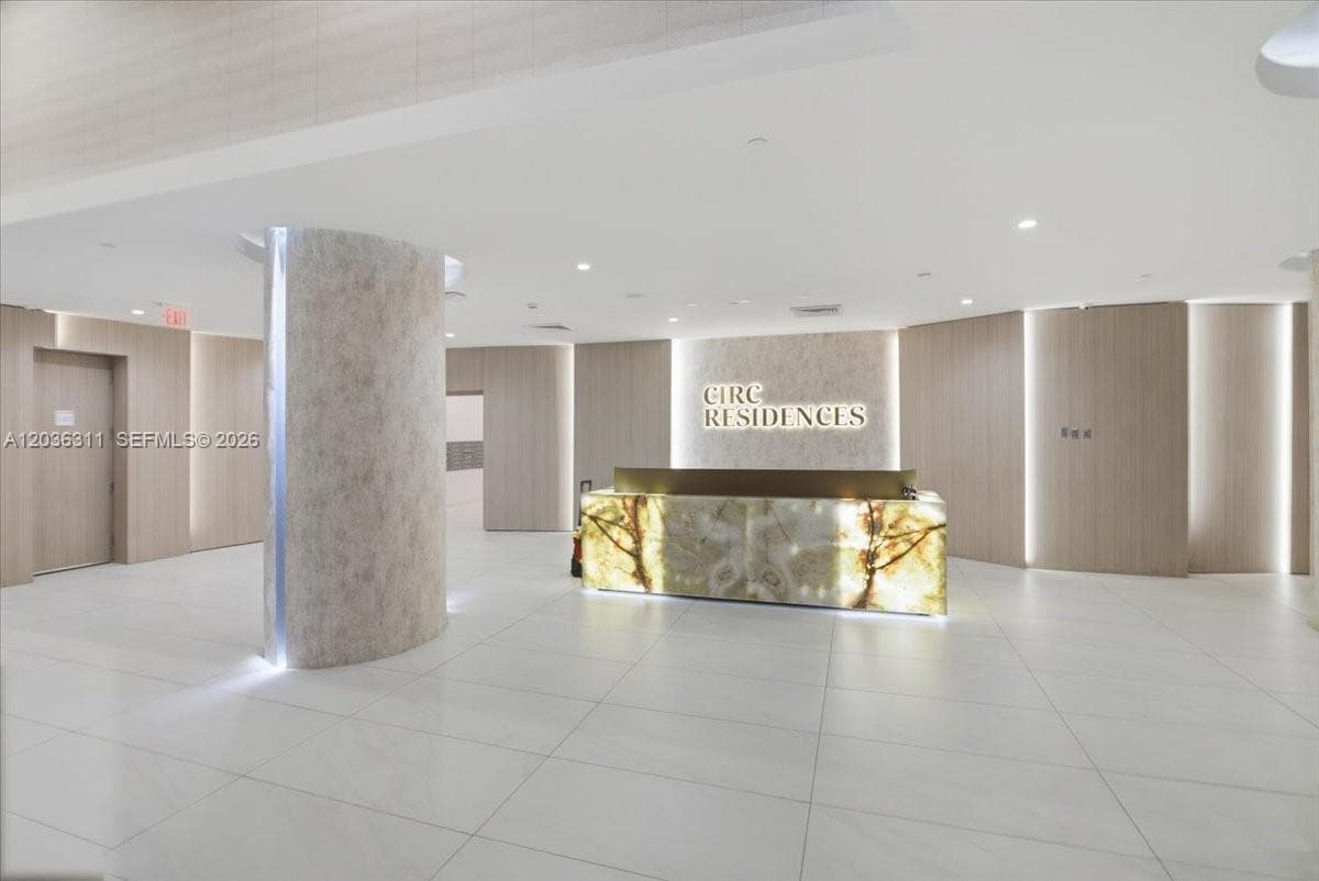 Circ Residences · #703 in Hollywood - Photo 26