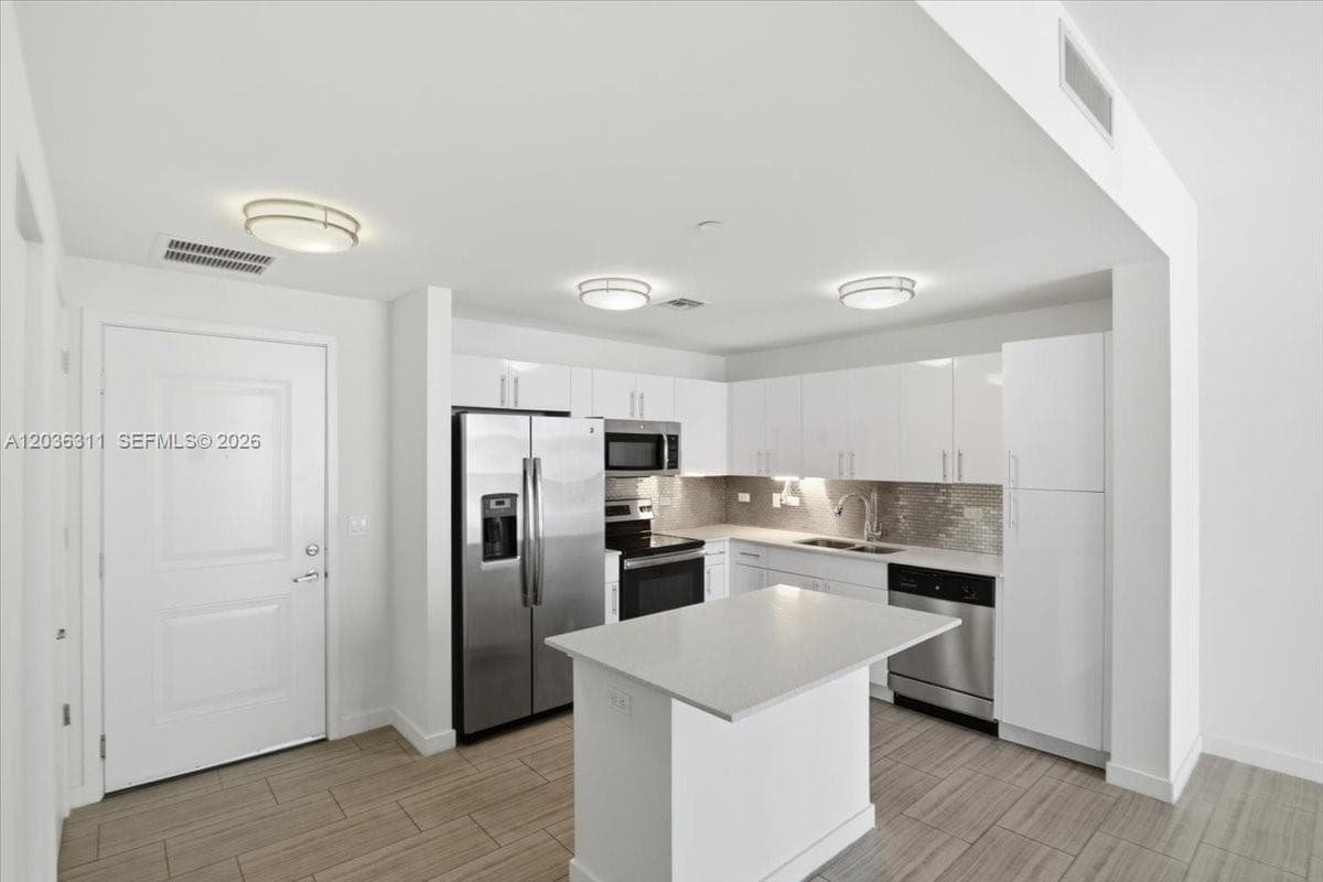 Circ Residences · #703 in Hollywood - Photo 1