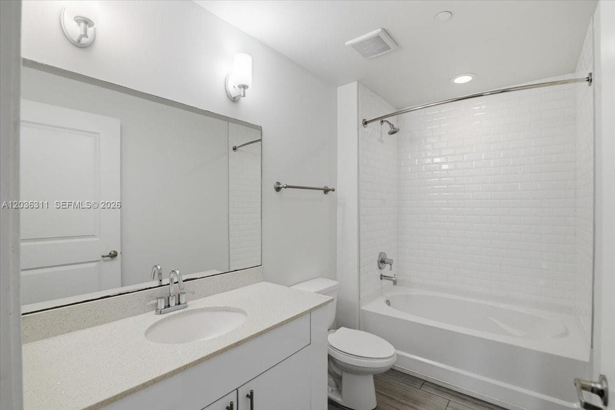 Circ Residences · #703 in Hollywood - Photo 14