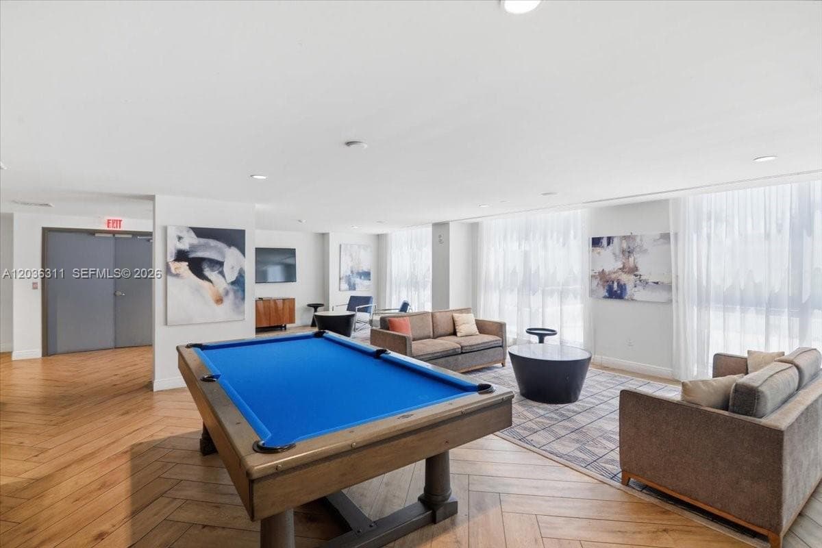 Circ Residences · #703 in Hollywood - Photo 37