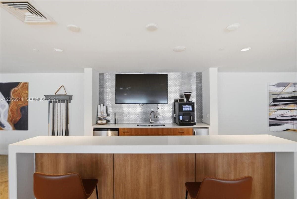 Circ Residences · #703 in Hollywood - Photo 35