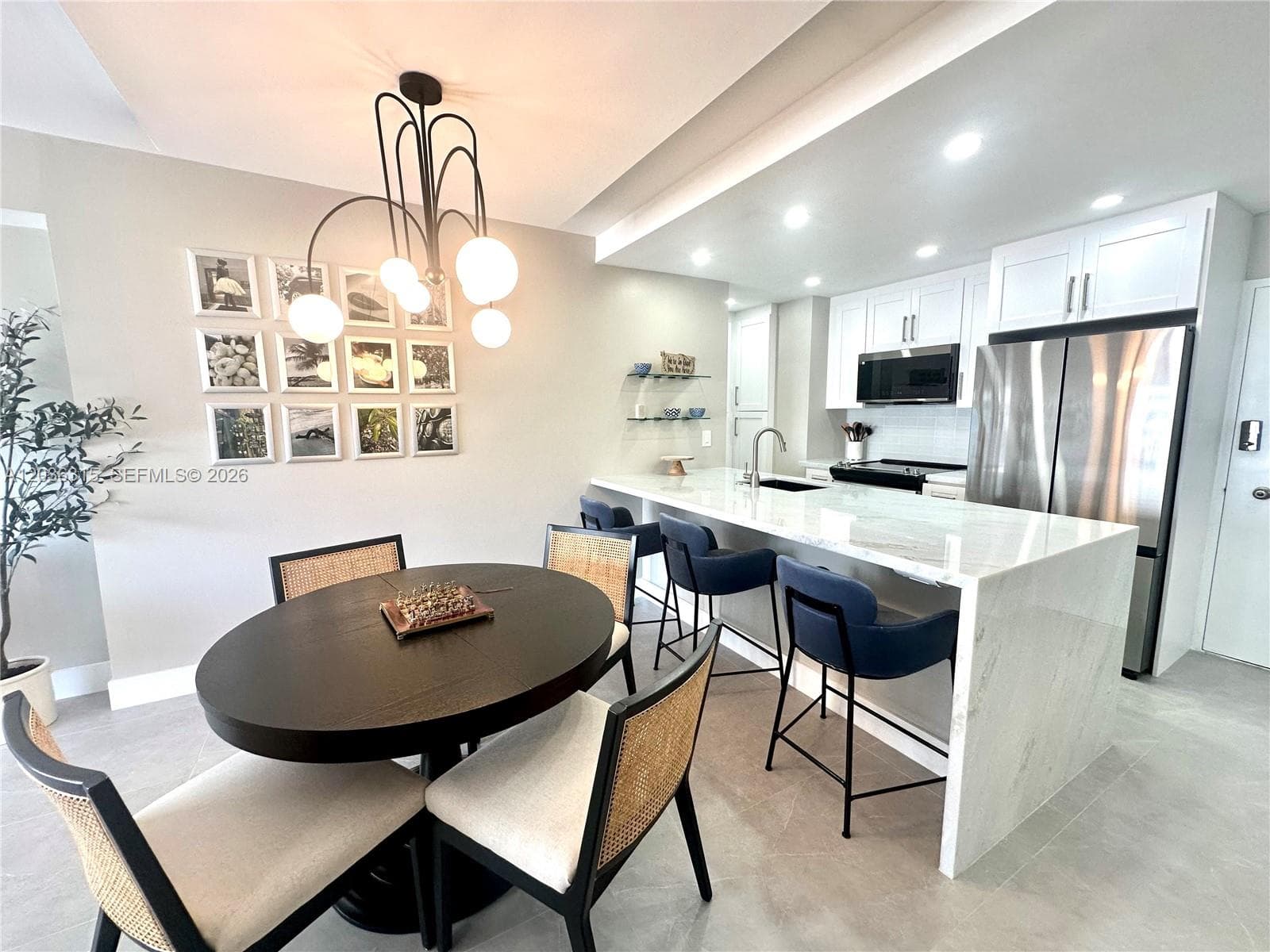 HEMISPHERES CONDO · #8D in Hallandale Beach - Photo 1