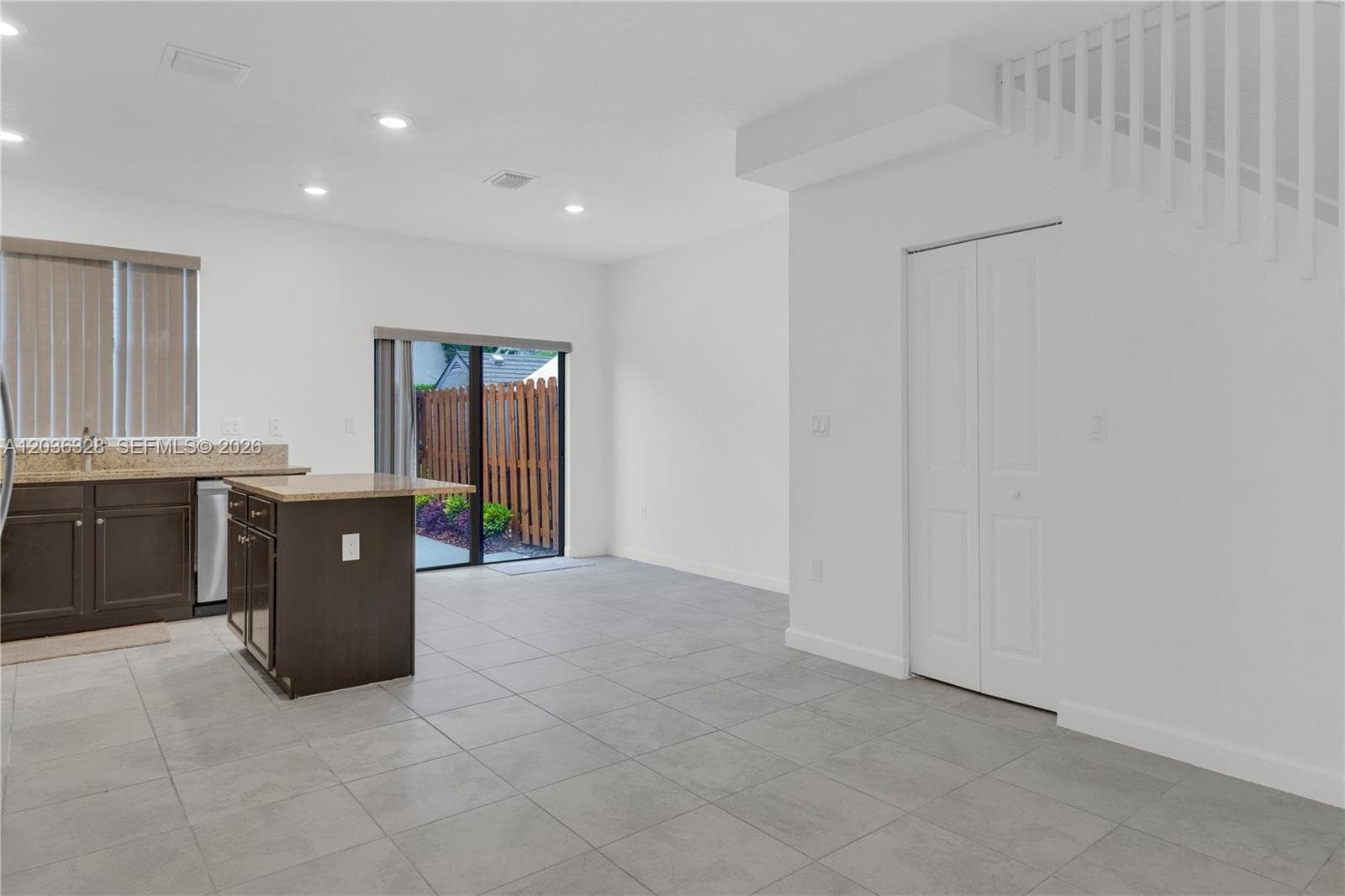 24868 SW 114th Ave photo 5