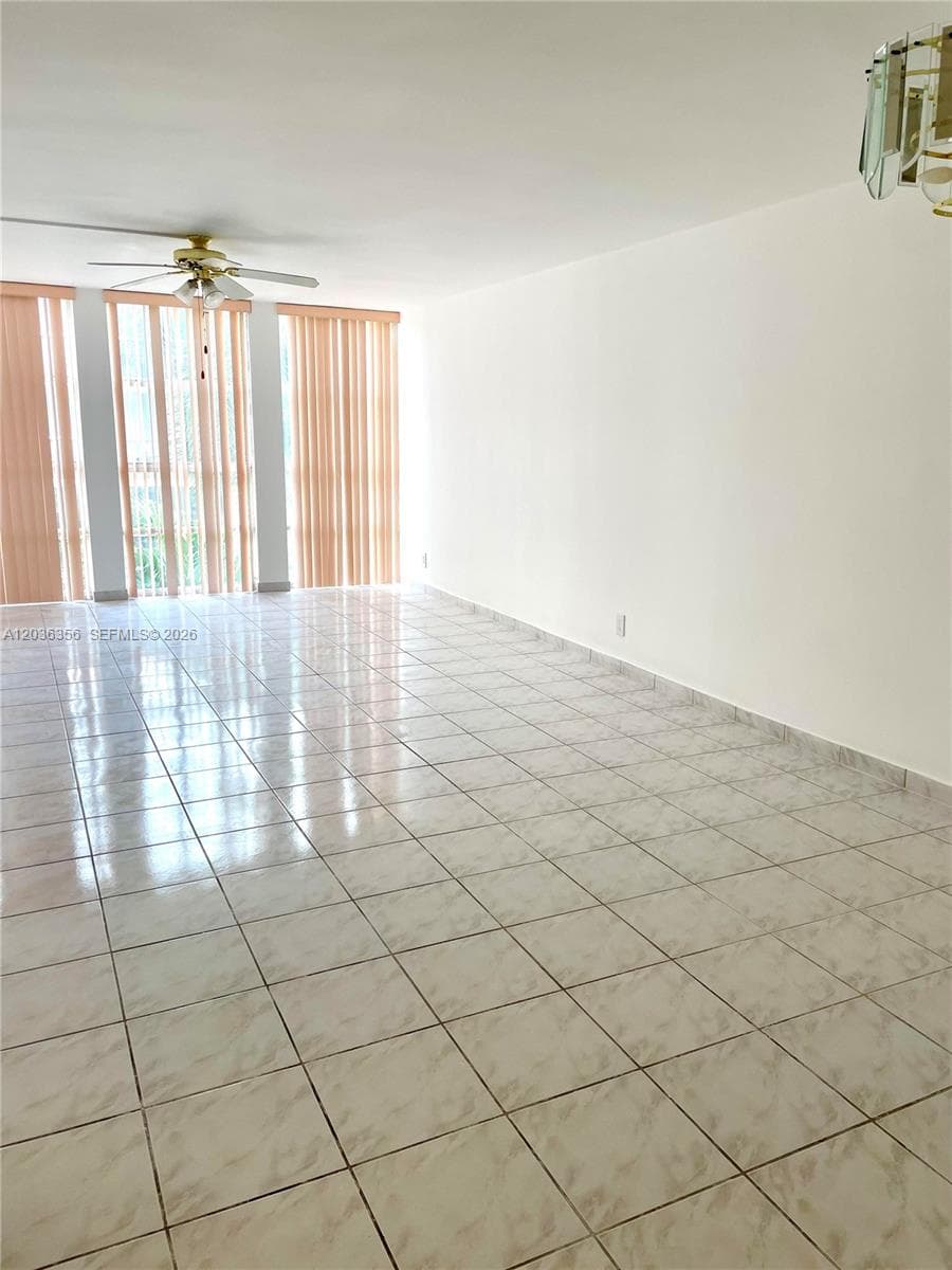 DE SOTO PARK SOUTH · #414 in Hallandale Beach - Photo 3