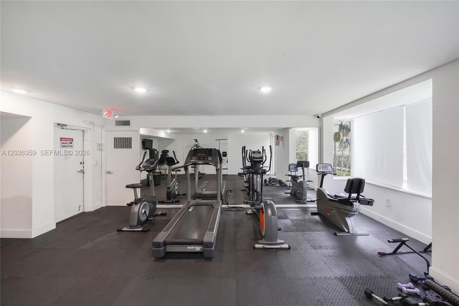 Caribbean Breeze · #407 in Sunny Isles Beach - Photo 13