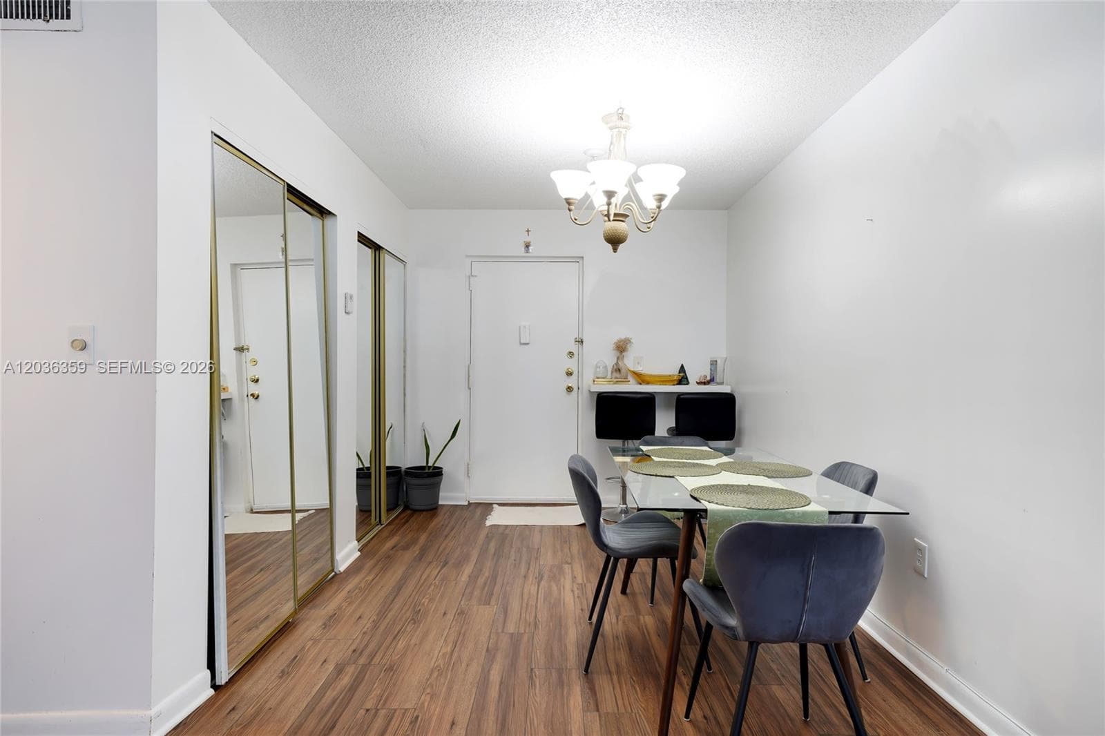 Caribbean Breeze · #407 in Sunny Isles Beach - Photo 3