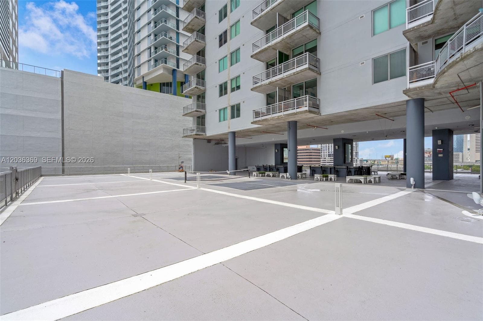 NEO VERTIKA CONDO · #PHII16 in Miami - Photo 24