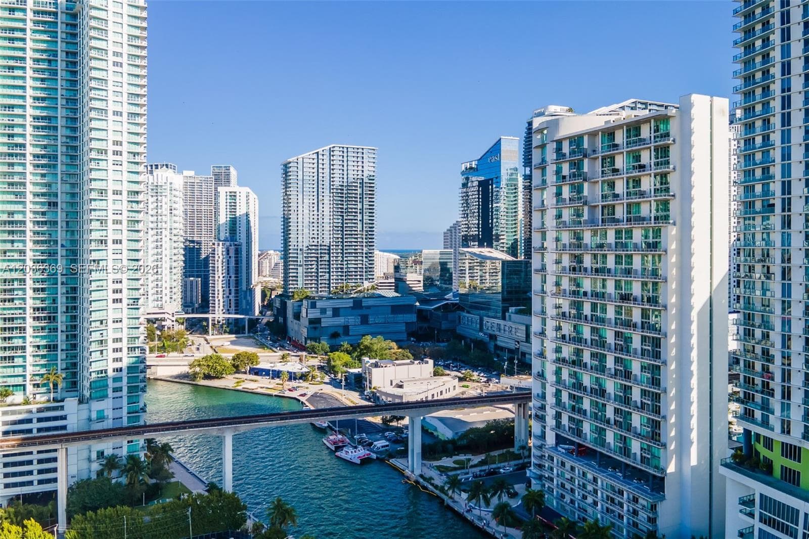 NEO VERTIKA CONDO · #PHII16 in Miami - Photo 31