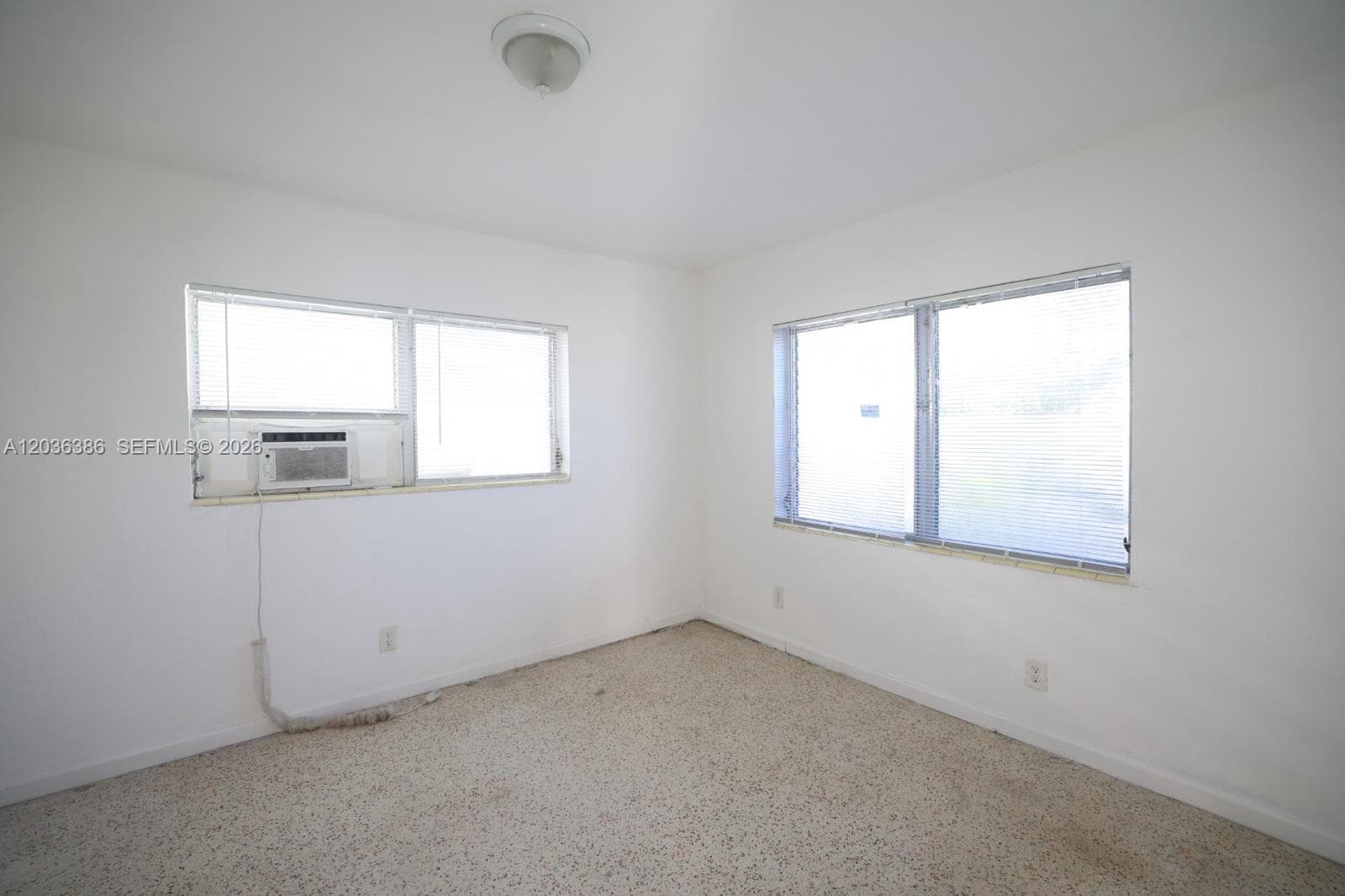 BISC BEACH SUB · #2 in Miami Beach - Photo 6