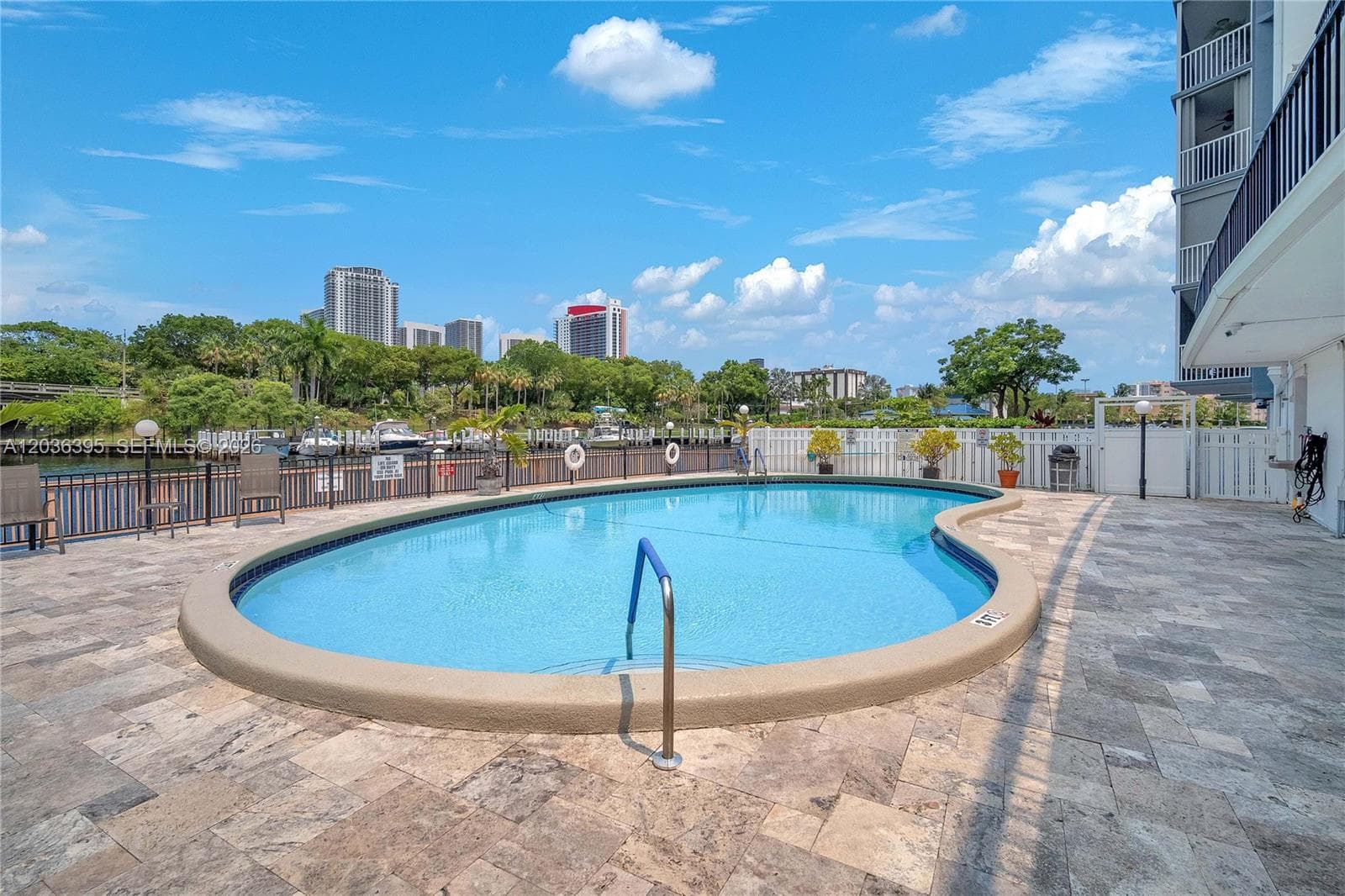 Fairways Rivera Condo · #626 in Hallandale Beach - Photo 16