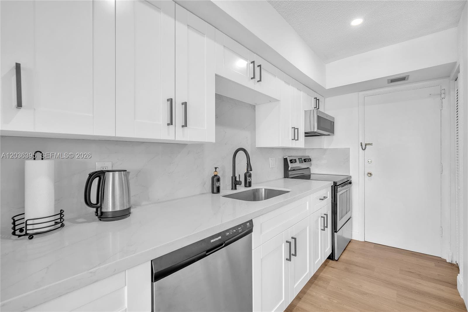 Fairways Rivera Condo · #626 in Hallandale Beach - Photo 18