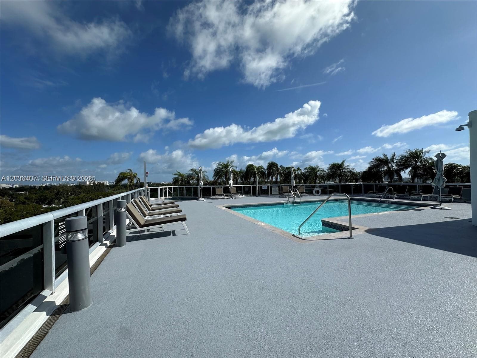 THE MERIDIAN CONDO · #426 in Miami Beach - Photo 11