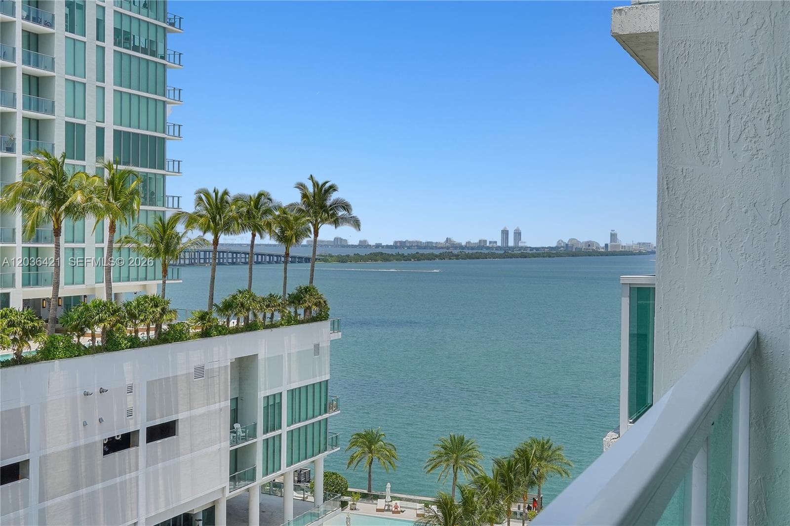 MOON BAY OF MIAMI CONDO · #901 in Miami - Photo 1