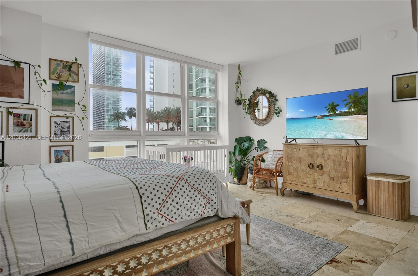 MOON BAY OF MIAMI CONDO · #901 in Miami - Photo 5