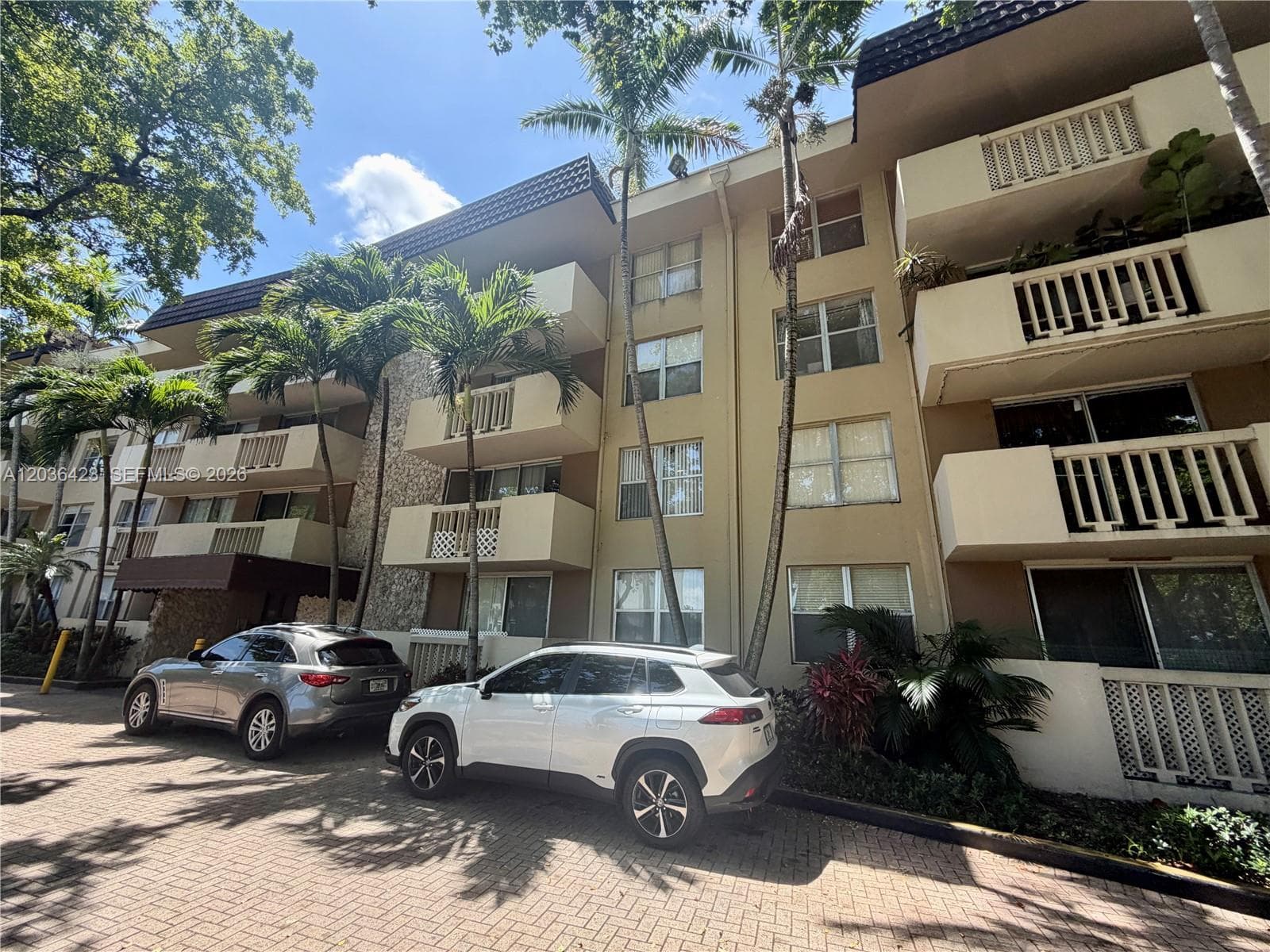 Bayview Palms Condo · #239 in North Miami - Photo 1