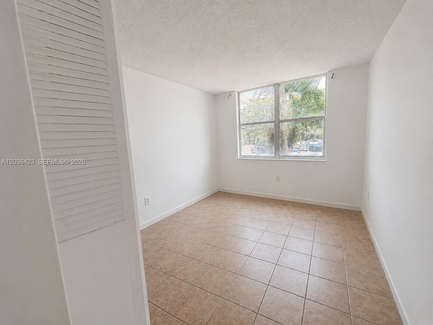 Bayview Palms Condo · #239 in North Miami - Photo 8