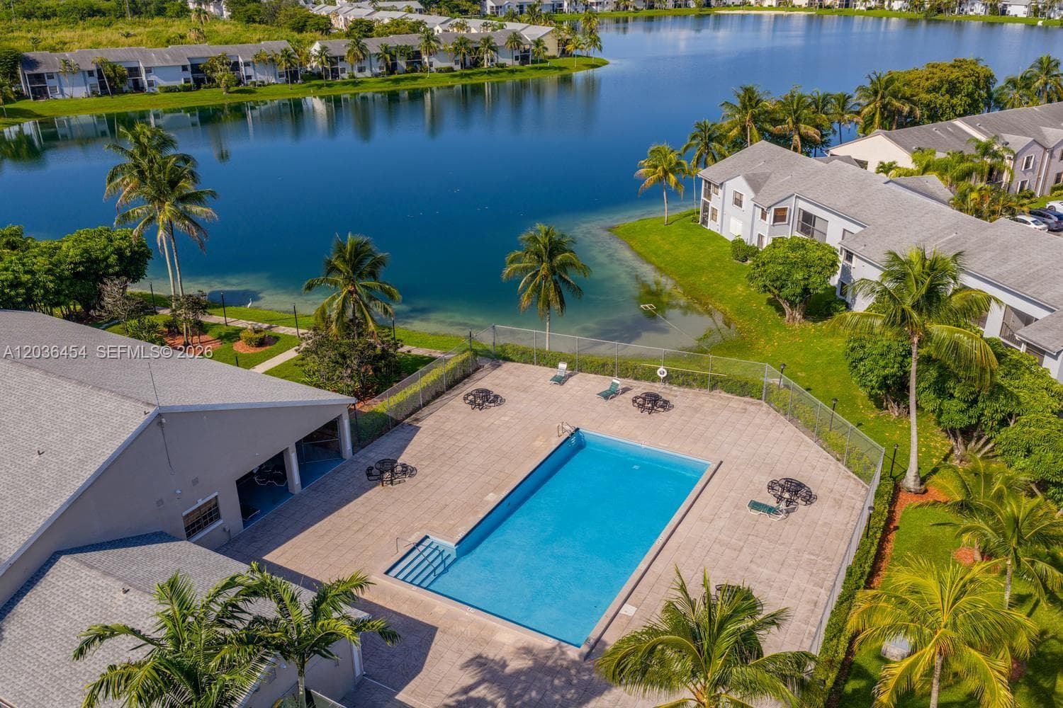 Lakeshore Condo · #1055G in Homestead - Photo 26