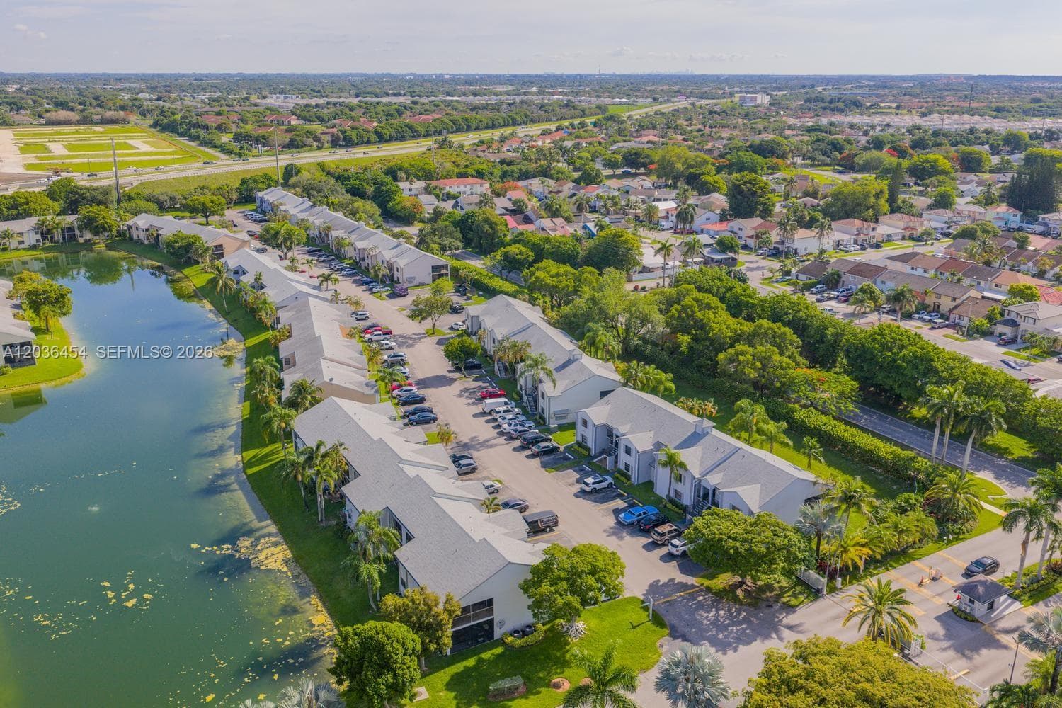 Lakeshore Condo · #1055G in Homestead - Photo 28