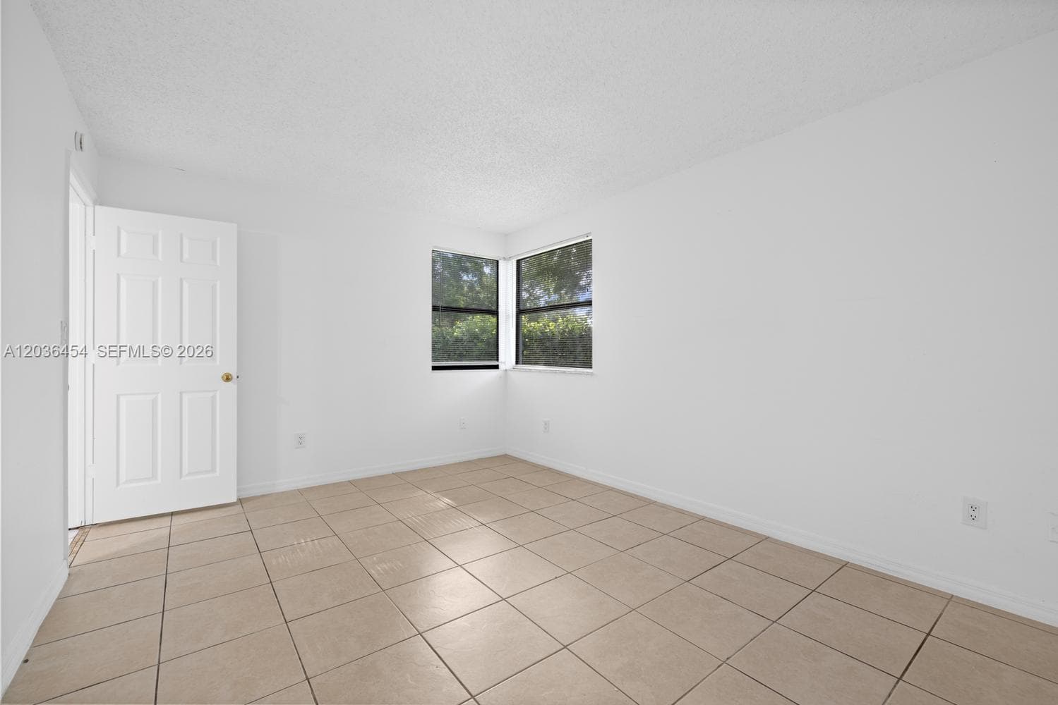 Lakeshore Condo · #1055G in Homestead - Photo 19
