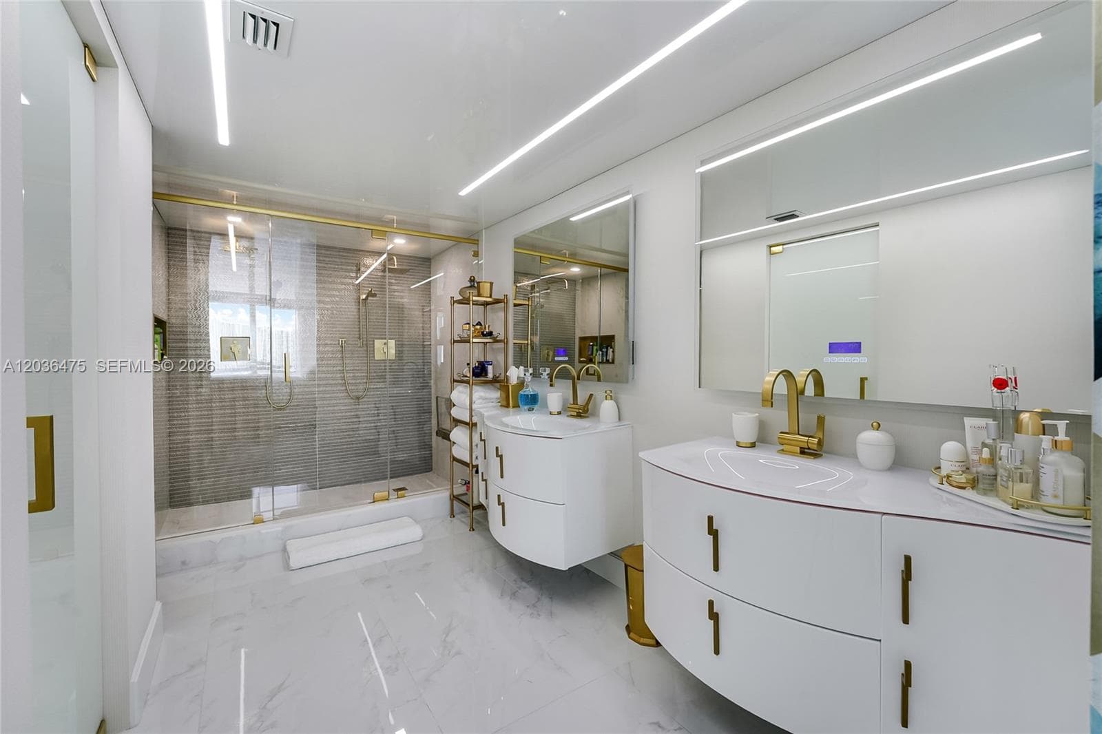 LE MONTHCALM CONDO · #902 in Sunny Isles Beach - Photo 14