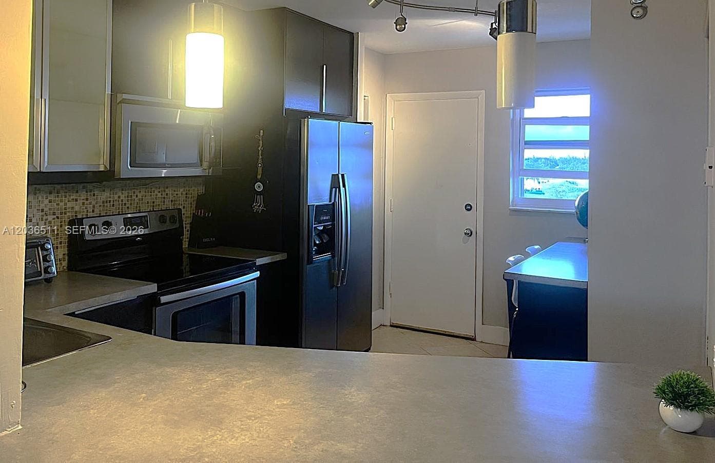 JADE WINDS GROUP - · #700-1 in Miami - Photo 6