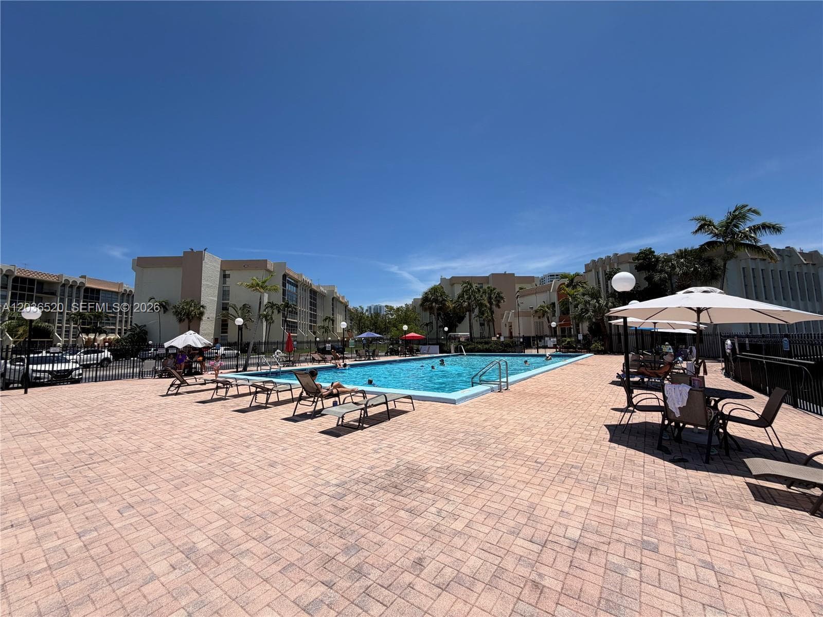 DESOTO PARK · #303 in Hallandale Beach - Photo 13