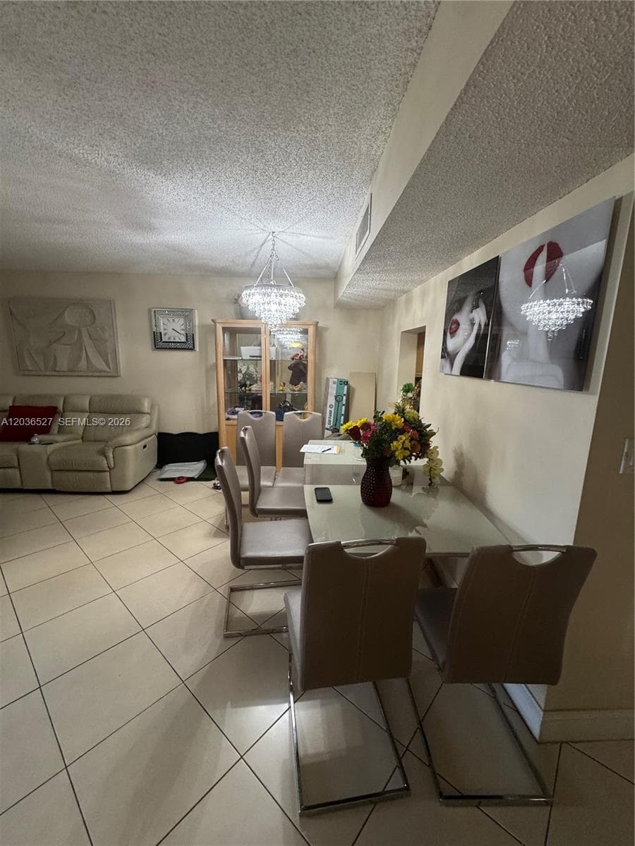 Fox Chase · #310 in Miami - Photo 8
