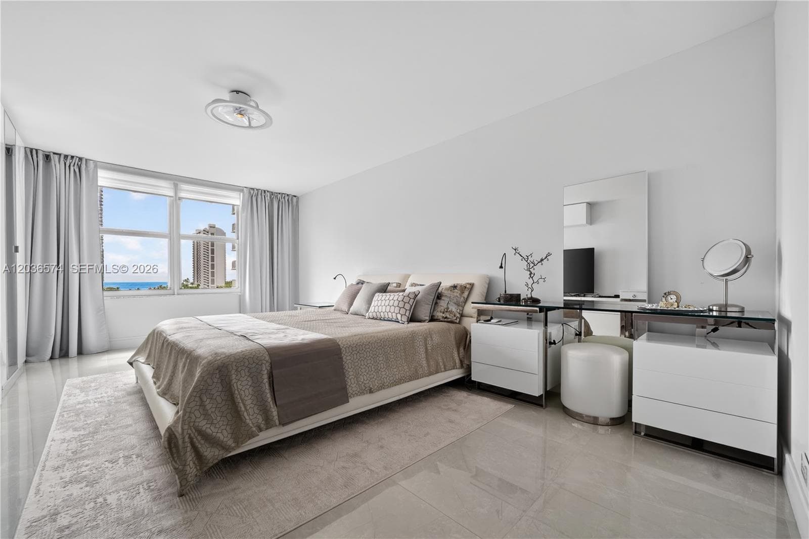 WINSTON TOWERS 400 · #818 in Sunny Isles Beach - Photo 26