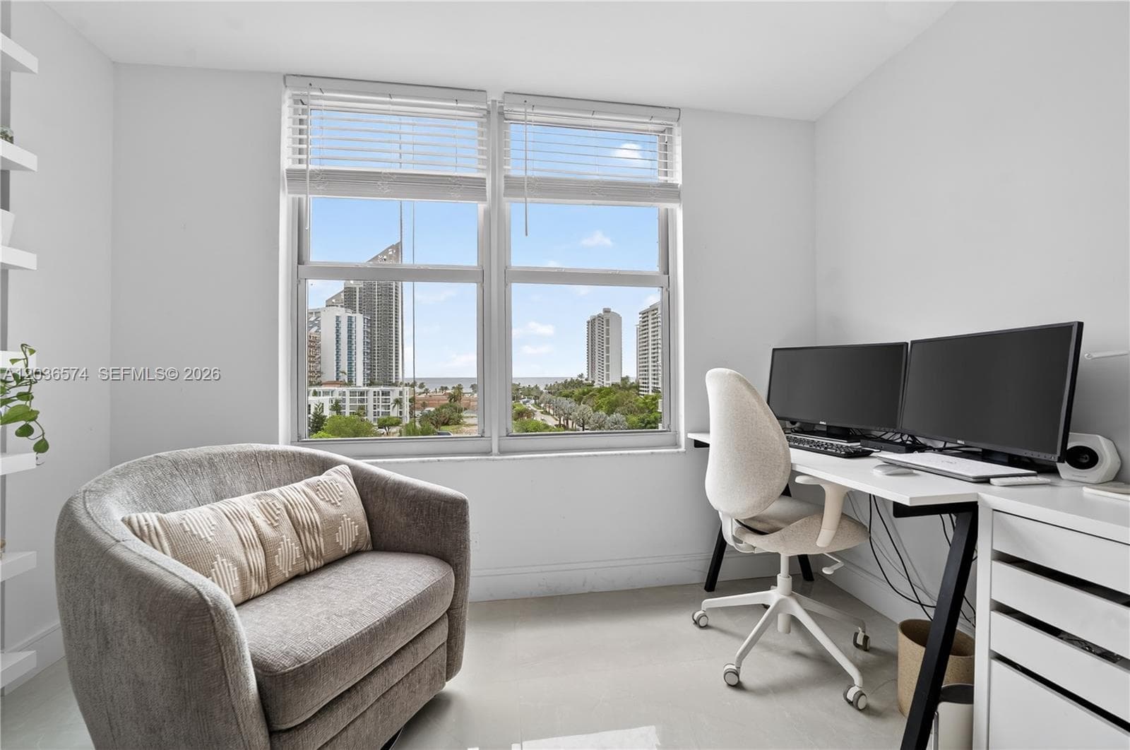 WINSTON TOWERS 400 · #818 in Sunny Isles Beach - Photo 36