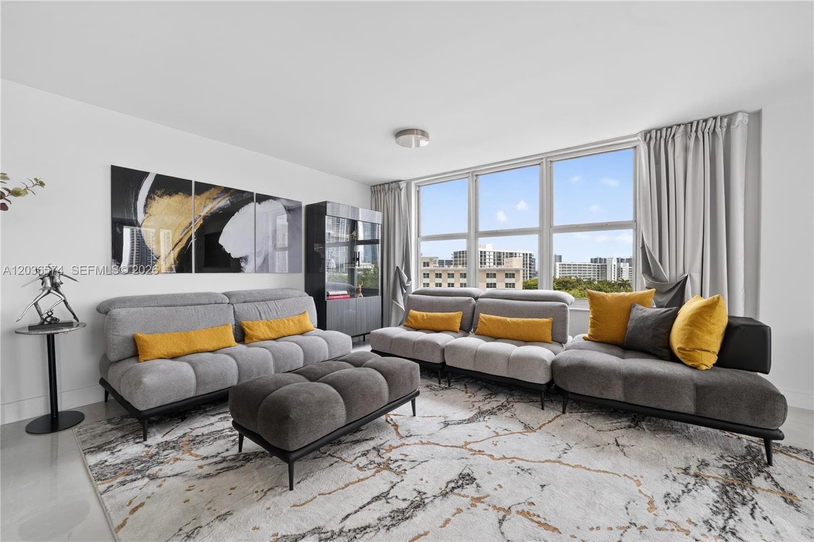 WINSTON TOWERS 400 · #818 in Sunny Isles Beach - Photo 5