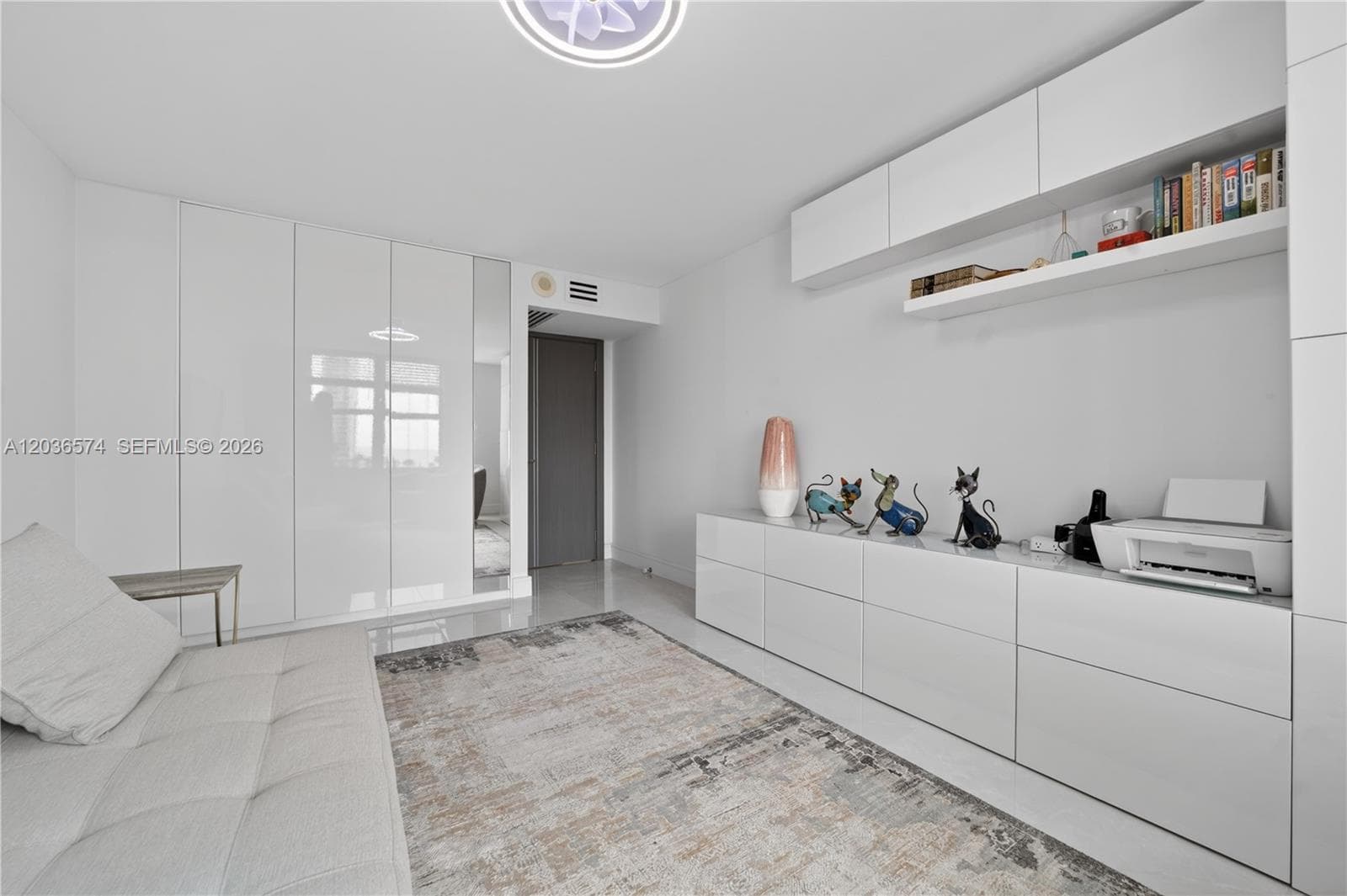 WINSTON TOWERS 400 · #818 in Sunny Isles Beach - Photo 37