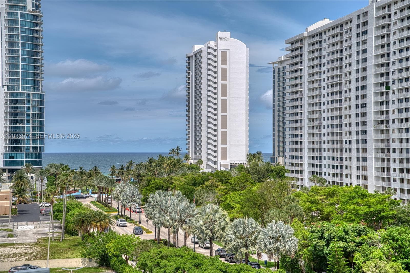 WINSTON TOWERS 400 · #818 in Sunny Isles Beach - Photo 40