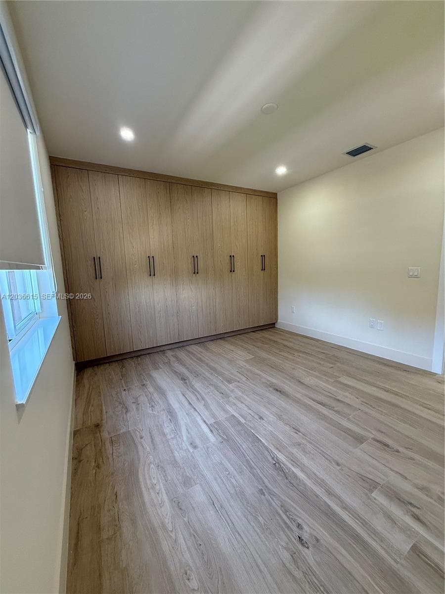 3326 Elizabeth St photo 41
