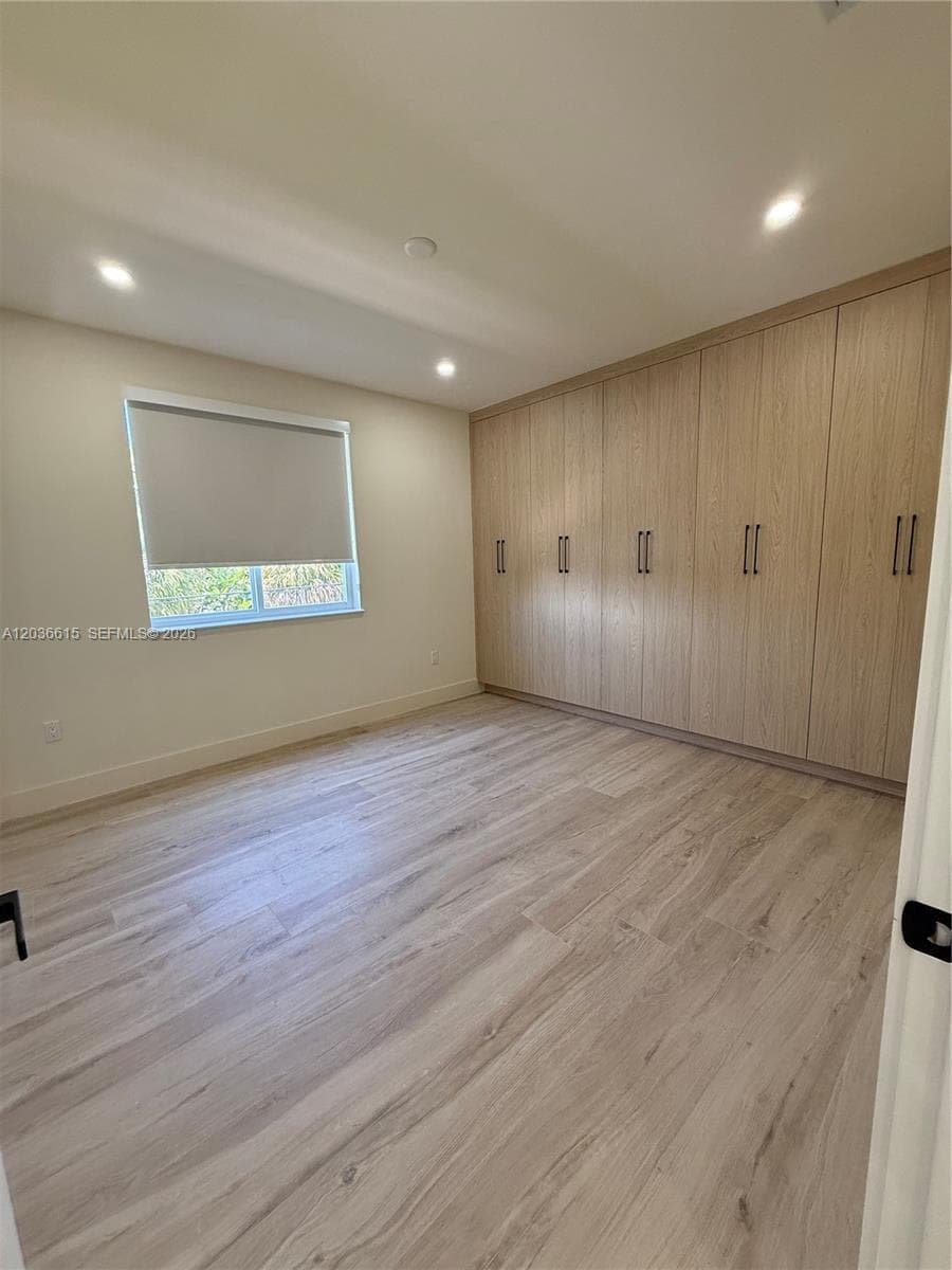 3326 Elizabeth St photo 40